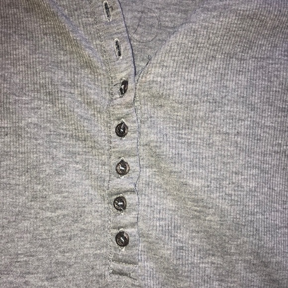 grey ribbed tank - Picture 3 of 3